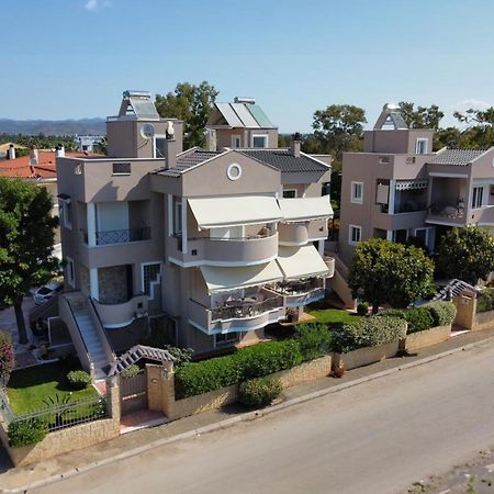 Helios: Charming Beach Home Next To Crystal Waters Néa Mákri 外观 照片
