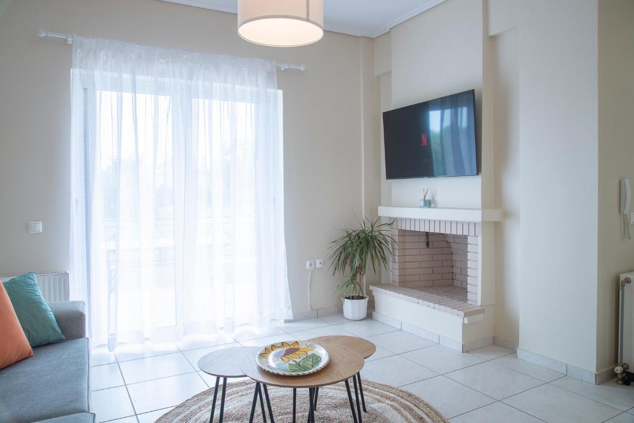 Helios: Charming Beach Home Next To Crystal Waters Néa Mákri 外观 照片