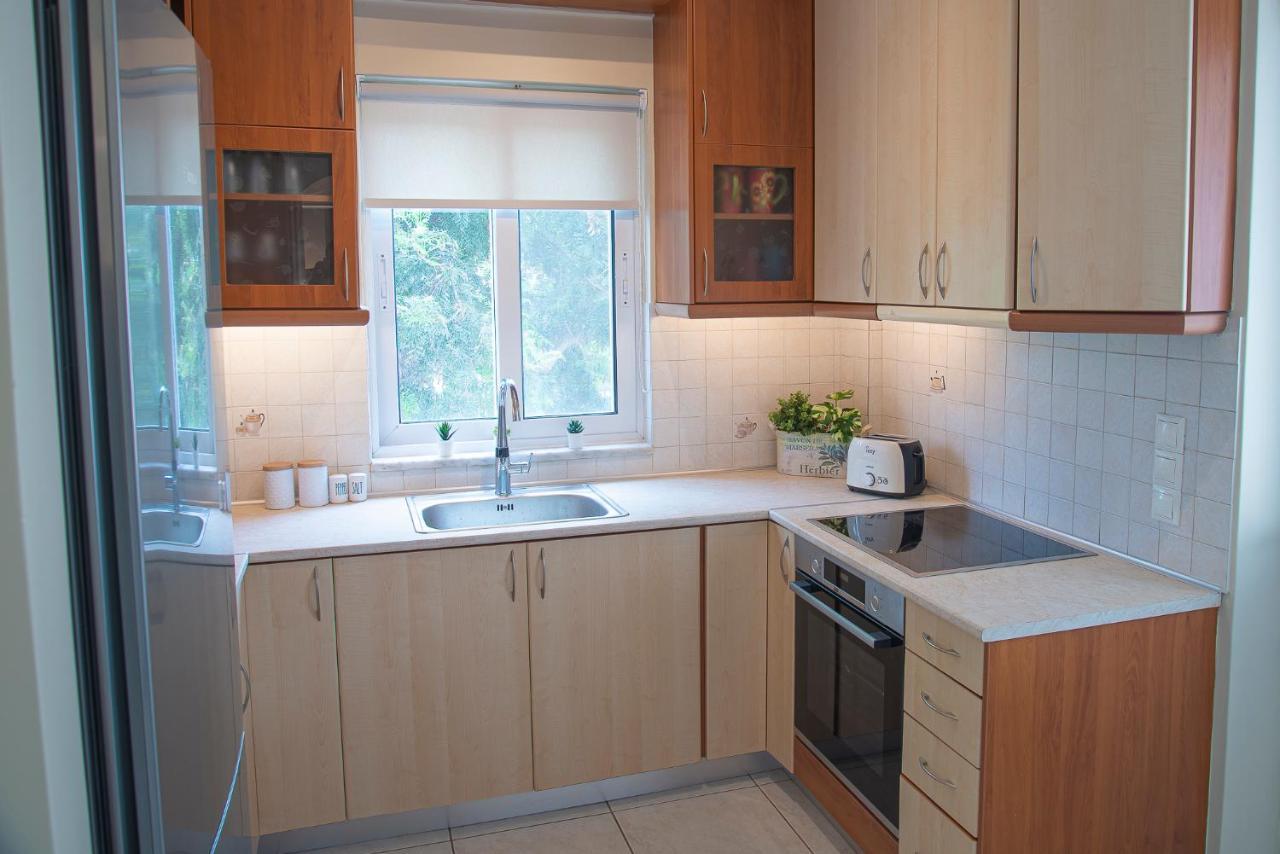 Helios: Charming Beach Home Next To Crystal Waters Néa Mákri 外观 照片