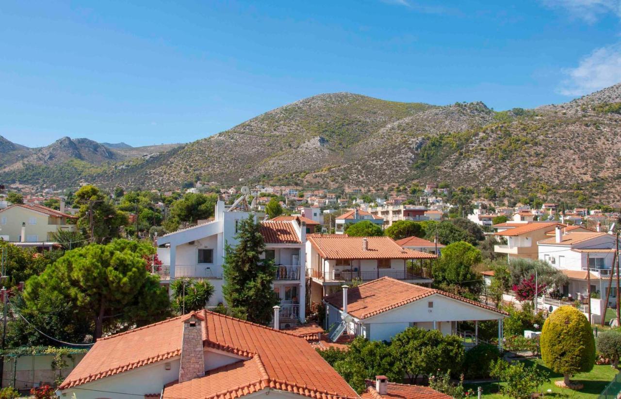 Helios: Charming Beach Home Next To Crystal Waters Néa Mákri 外观 照片